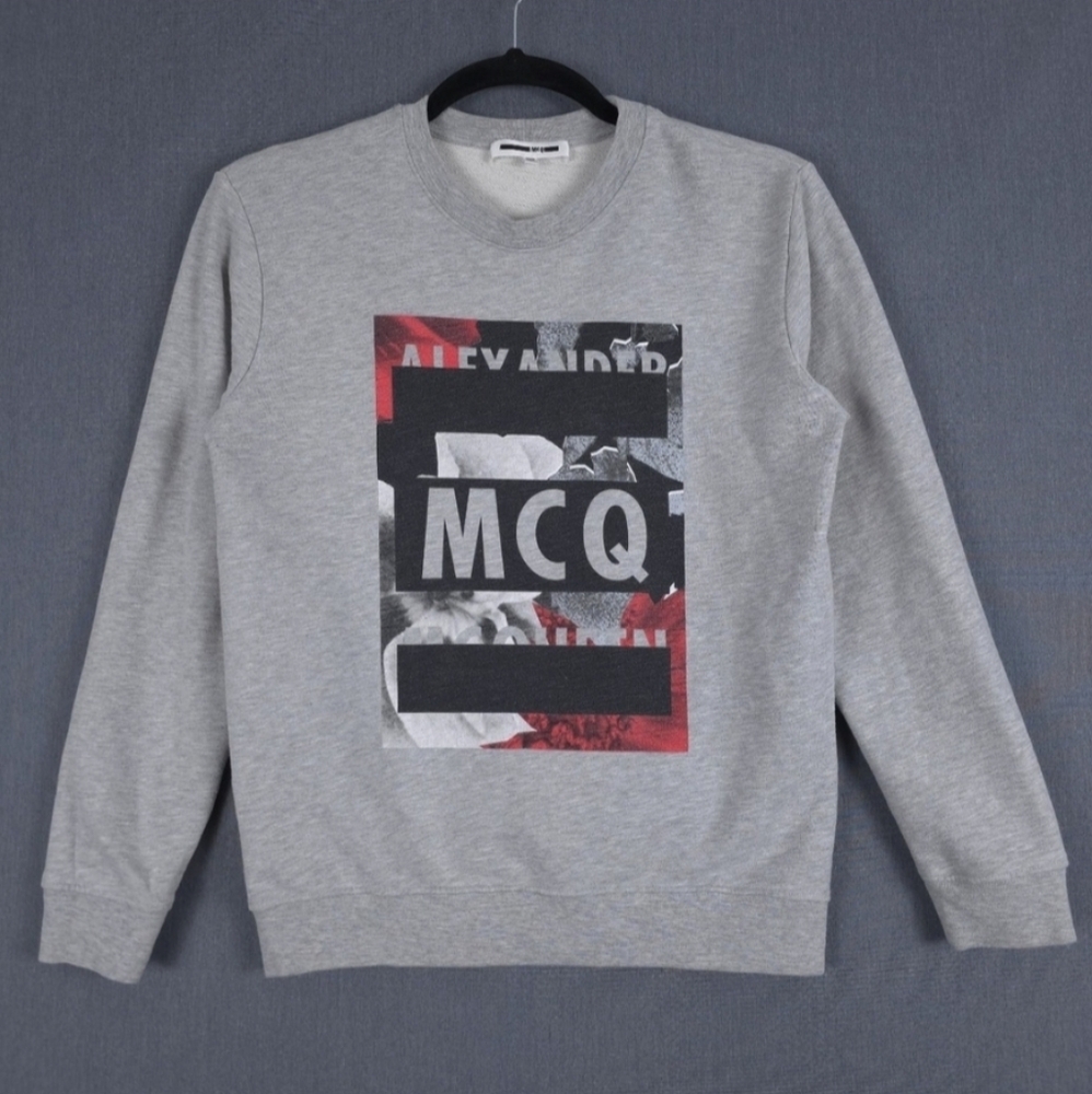 Gray Graphic Sweatshirt